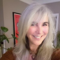 Expo Tracker Employee Lili Lawrence's profile photo