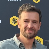 Samuel MacDonnell Email