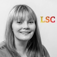 Siobhán Cummins Email