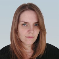 Eva Polochová Email
