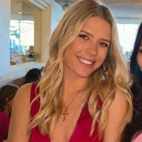 Motel Rocks Employee Sarah Stockman's profile photo