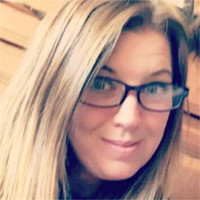 Fresenius Medical Care North America Employee Tracy Kirk's profile photo