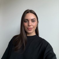 Yulia Debretseni Email