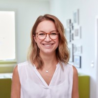 Eva Kirchner Email
