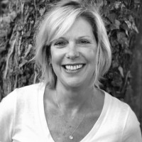 Keller Williams-Metro Employee Julie Heidt's profile photo