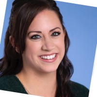 Lindsey Batista Email