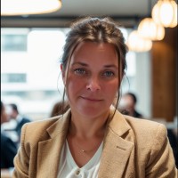 Chelsea Warren Email & Phone Number