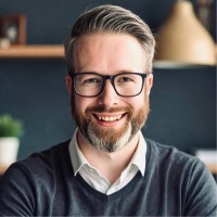 Bastian Kästner Email
