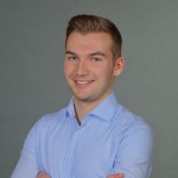 Lucas Schmelz Email
