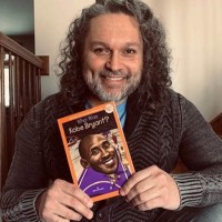 Literati Employee Robert Negron's profile photo
