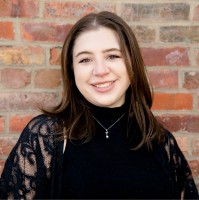 Olivia Lang Email