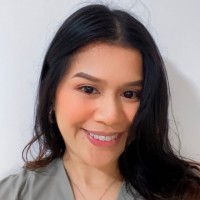 Ilyzyana Kamis Email