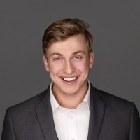 E-mail e número de telefone de Kyle Noonan