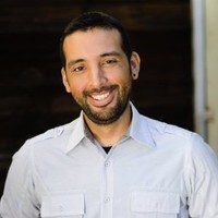 Steve Román Email & Phone Number
