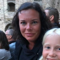Jenny Lavesson Email