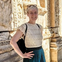 Magda Gucman Email