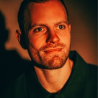 Chris Lumsden Email