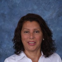 Yolanda Rosado Email & Phone Number