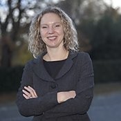 Lynne Stratford Email