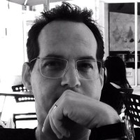 Top Stop Music Employee Fernando Rojo's profile photo