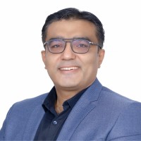 E-mail e número de telefone de Viraj Mehta