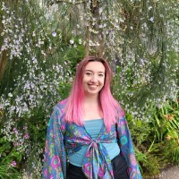 Compare The Man & Van Employee Katie Frazer-Lynn's profile photo