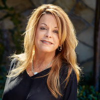 Tami Bennett Email & Phone Number