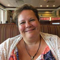 Robyn Pierce Email & Phone Number