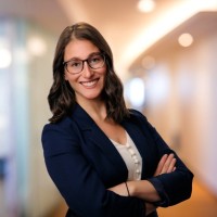 Danielle Makowiec Email & Phone Number