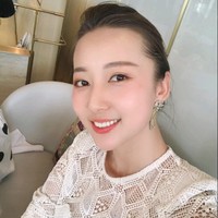 好利来集团 Employee 王程程's profile photo