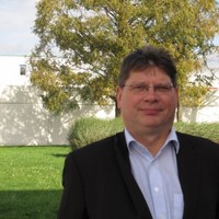 Nils Wichmann Email