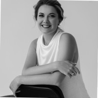 Anna Avdeenko Email