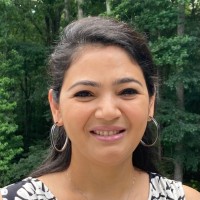 Alpa Khushalani Email