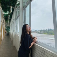 Levinia Aldora Email