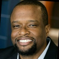 Pivot Realty Group Employee Sean Plummer's profile photo