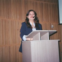 Javiera Aravena Email