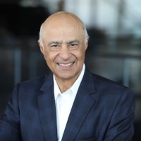 McKinsey & Company Employee Vik Malhotra's profile photo