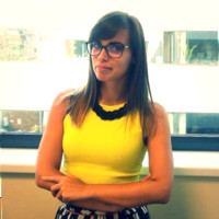 Zsófia Czinege Email