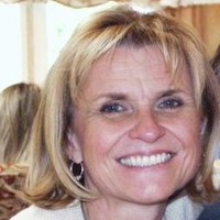 Mobile Edge Employee Debbie Miller's profile photo