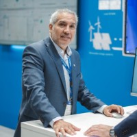 Mauricio López Email & Phone Number