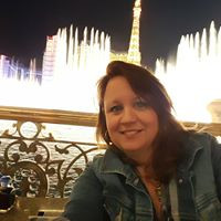 Holly Nelen Email & Phone Number