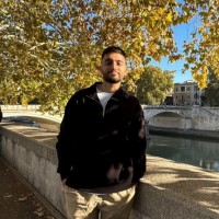 Synch Employee Yosi Friedman's profile photo