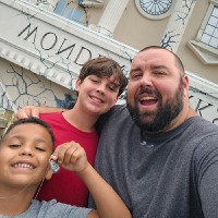 Email e telefono di Peter Conti