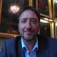 Freelance Employee Robert Garcia's profile photo