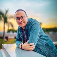 DIVE Digital Experience_ Employee Victor Méndez Luna's profile photo