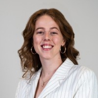LLYC Employee Madelyn Roe's profile photo