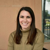 Elizabeth Olinde Email & Phone Number