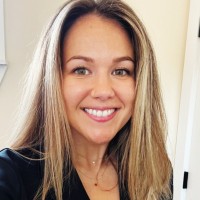 HigherMe Employee Veronica Gerhardt's profile photo