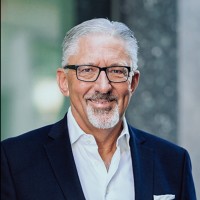 Robert Akeret Email