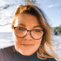 Hawaii Meetings+events DMC Employee Roxann Hendrickson's profile photo